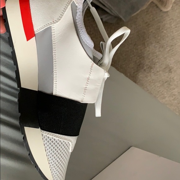 Balenciaga Runner’s - Picture 3 of 5
